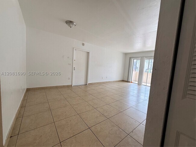 Building Photo - 7913 SW 104th St