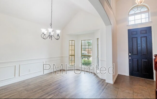 Building Photo - 2633 Exmore Pony Way