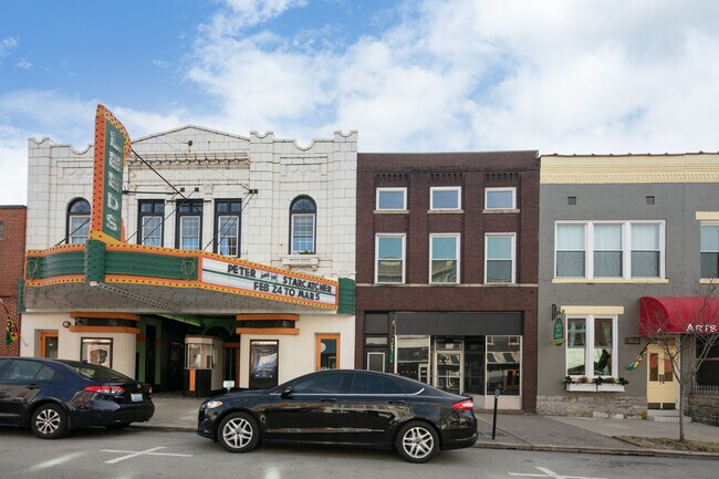Building Photo - 33 N Main St