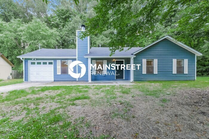 Foto principal - 3 Bedroom Pet-Friendly Home in Fairburn, G...