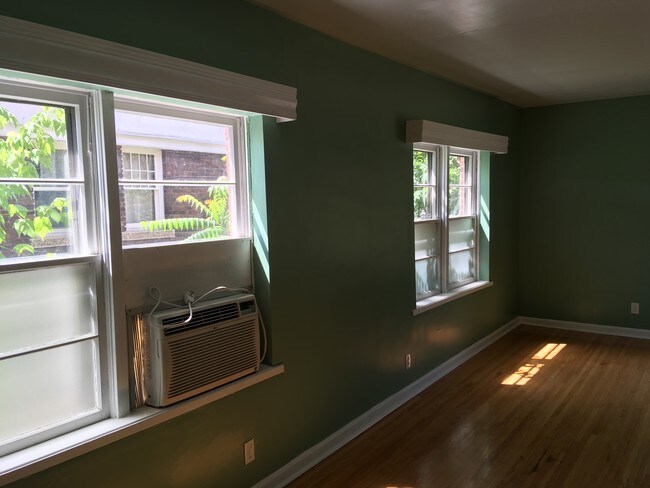 Foto del edificio - 768 E 900 S