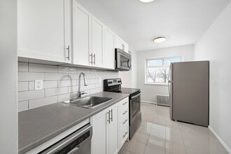 Building Photo - 15 Craigton Drive