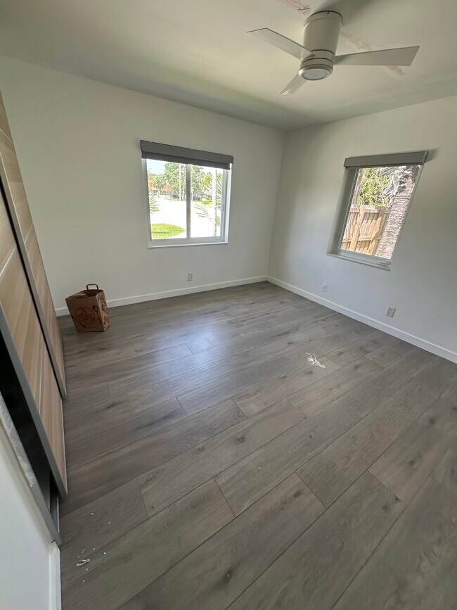 Foto del edificio - 2304 SE 13th Ct