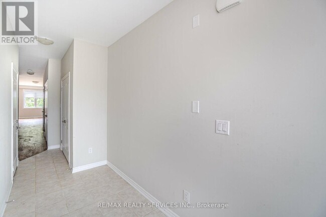 Photo du bâtiment - 249 Louise St.