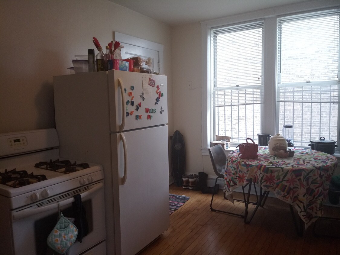 Foto principal - 2408 N Mozart St