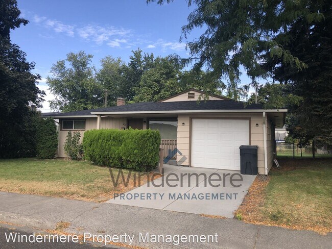 Building Photo - 2 br, 1 bath House - 229 SE Sunny Drive