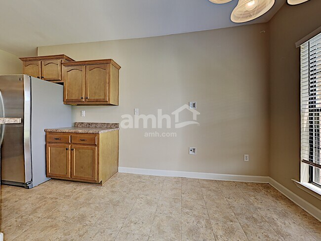 Building Photo - 6329 Asbury Pl