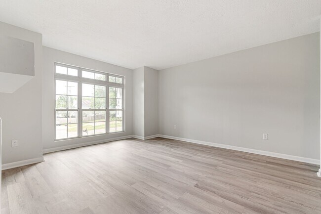 Foto del edificio - 5608 Hickory Meadow Ct