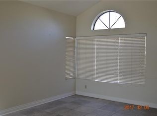 Foto del edificio - 10909 Manchester St