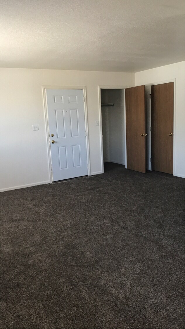 Building Photo - 3625 Centennial Cir