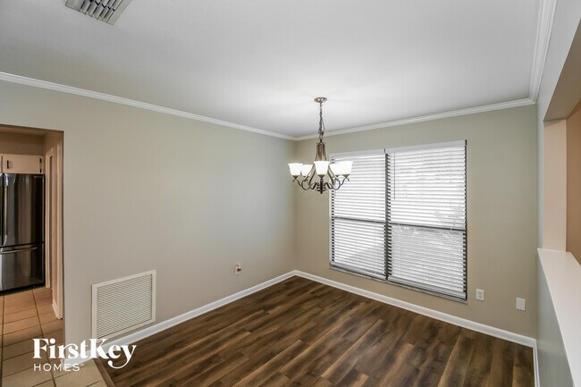 Foto del edificio - 10849 Knottingby Dr