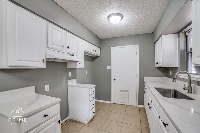 Building Photo - 5020 Gene Cernan Dr