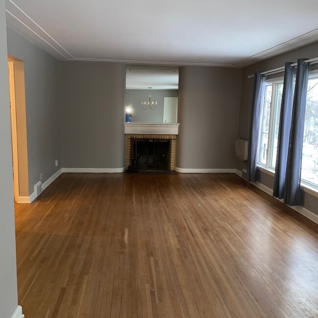 Foto del edificio - 3208 Greysolon Pl