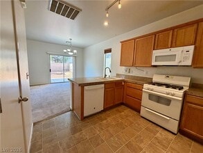 Building Photo - 9109 White Eyes Ave