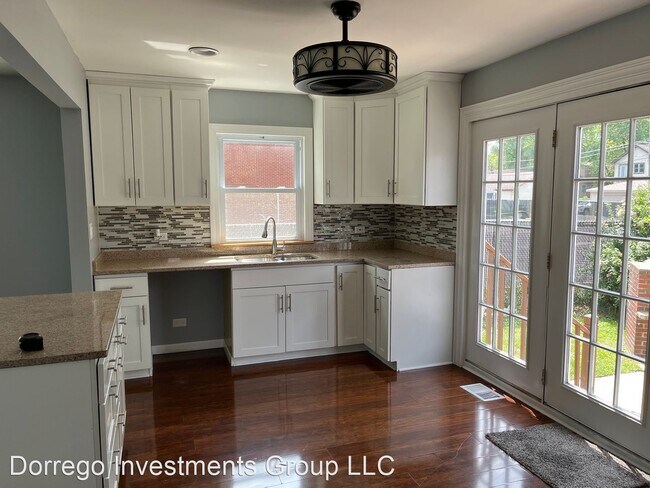 Building Photo - 3 br, 1.5 bath House - 18320 Morris Ave.