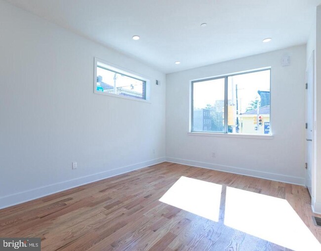 Building Photo - 507 W Norris St