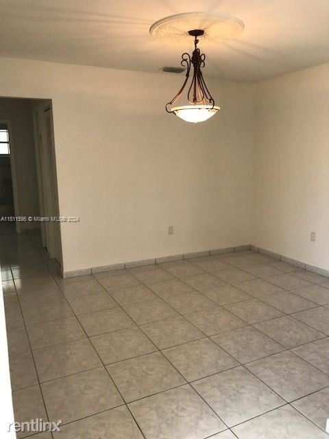 Building Photo - 3 br, 2 bath House - 4531 NW 4th St # 4531