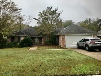 Building Photo - 215 Winchester Dr