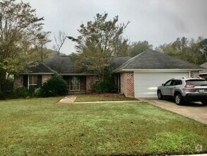 Building Photo - 215 Winchester Dr