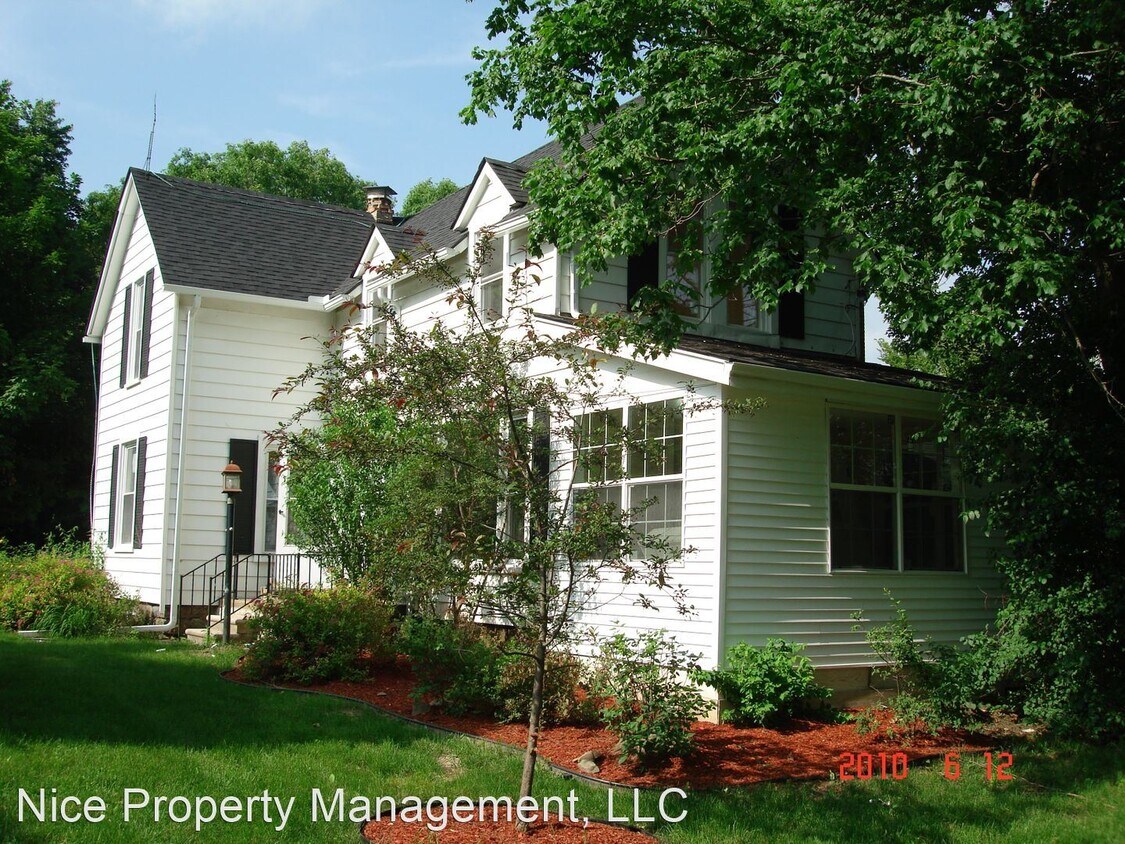 Primary Photo - 3 br, 3 bath House - 31380 Lahser Rd