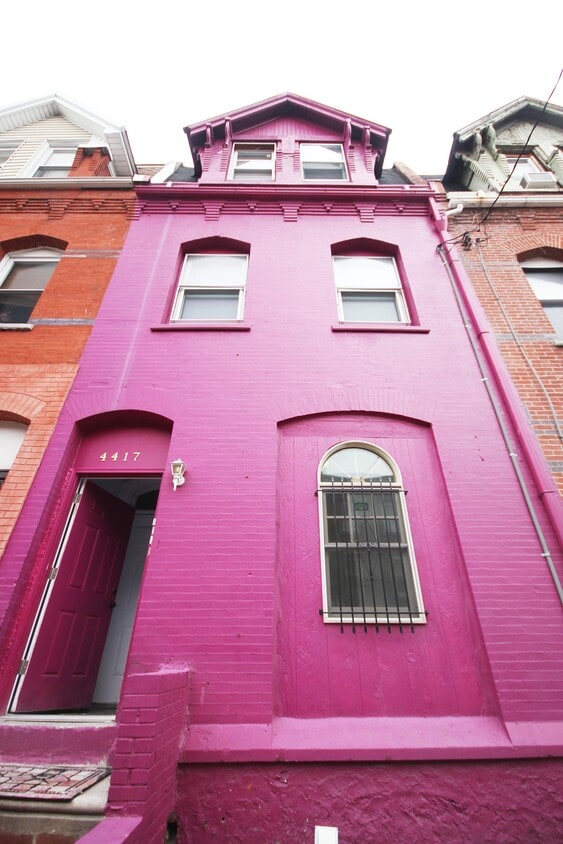 Primary Photo - 4417 Sansom St