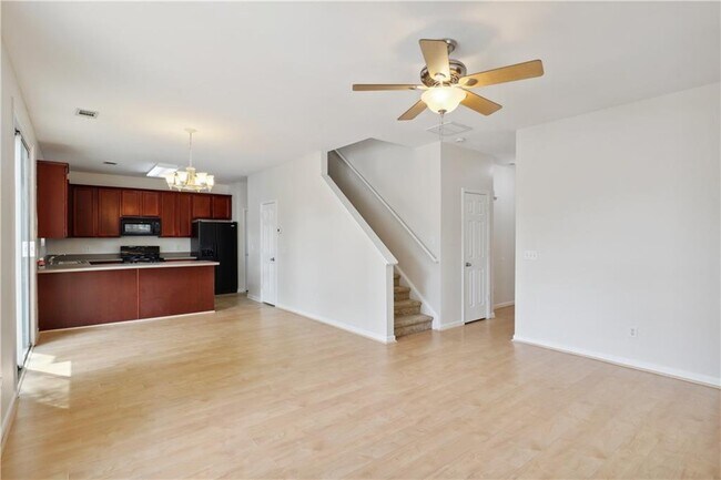 Foto del edificio - 276 Hiawassee Dr