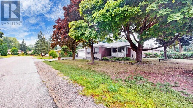 Building Photo - 57 Millerdale Rd