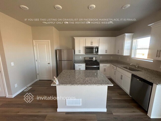 Foto del edificio - 7402 Green River Ave