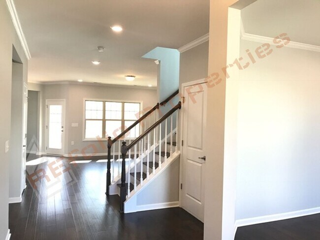 Building Photo - 1648 Pantego Trl