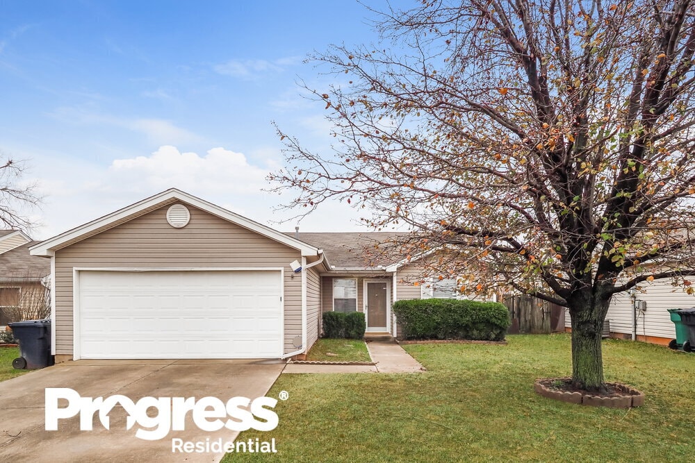 10428 Bradford Way, Yukon, OK 73099 House Rental in Yukon, OK