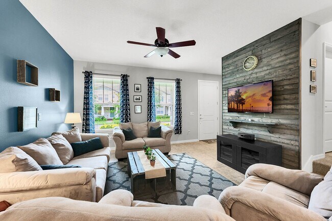 Foto del edificio - NEW Winter Garden Rental!