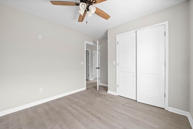 Building Photo - 44 Chippewa Ln