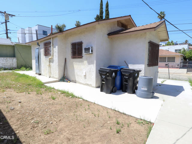 Primary Photo - 5359 Navarro St
