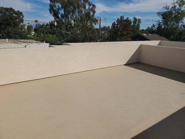 Foto del edificio - 1 Bedroom - 1 Bathroom in Beautiful Hillcrest