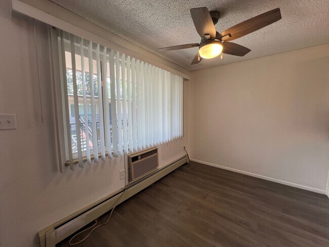 Foto del edificio - 10th Street Square Apartments