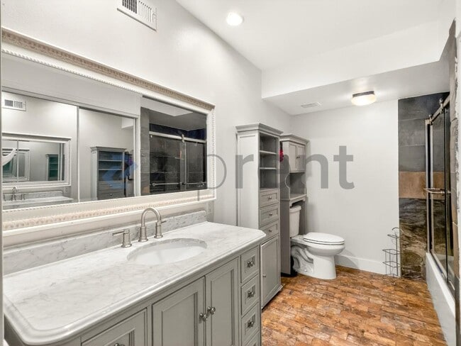 Foto del edificio - 8162 Havasu Cir