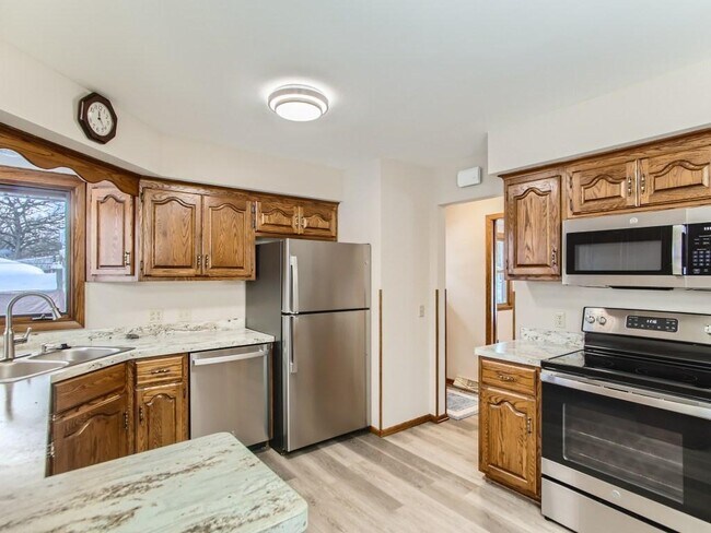 Foto del edificio - 12625 Monterey Ave S