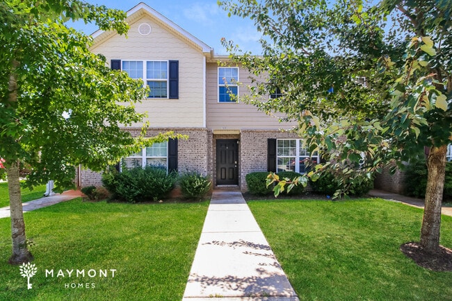 Building Photo - 1630 Hydrangea Ln