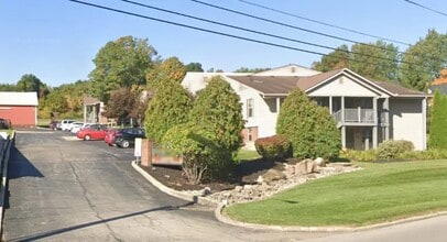 Building Photo - 201 W Main St