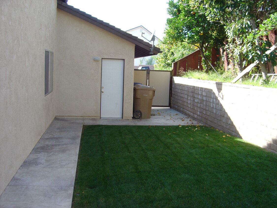 Foto principal - 407 Leavens Ct