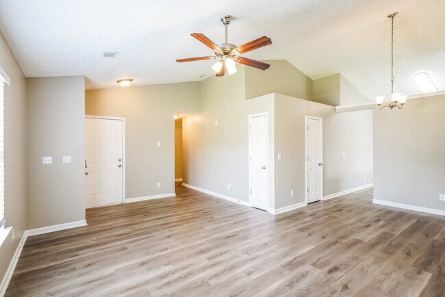 Foto del edificio - 3252 Cain Harbor Dr