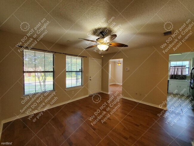 Foto del edificio - 3 br, 2 bath House - 4700 Tradewinds Dr