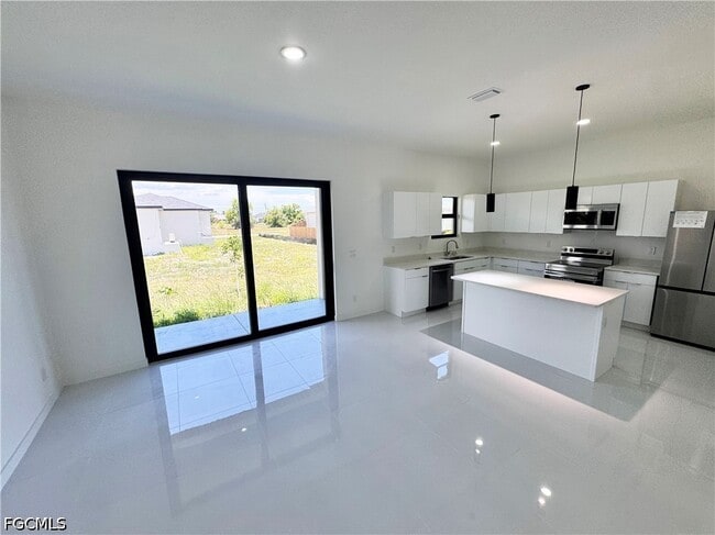 Foto del edificio - 4206 NW 32nd Ln