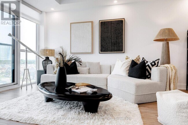 Photo du bâtiment - 470 Dundas St E