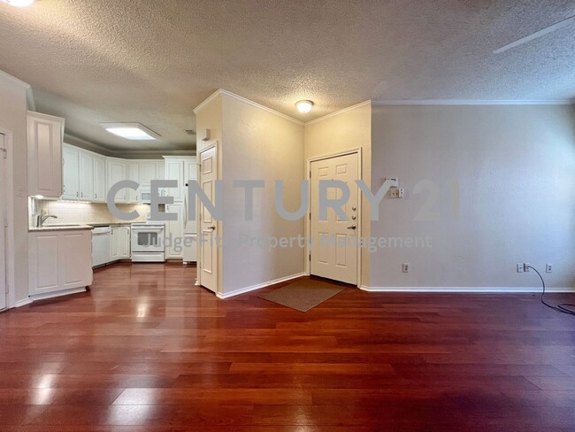 Foto del edificio - Lovely 2/1.5 Condo in Gated Fort Worth Com...