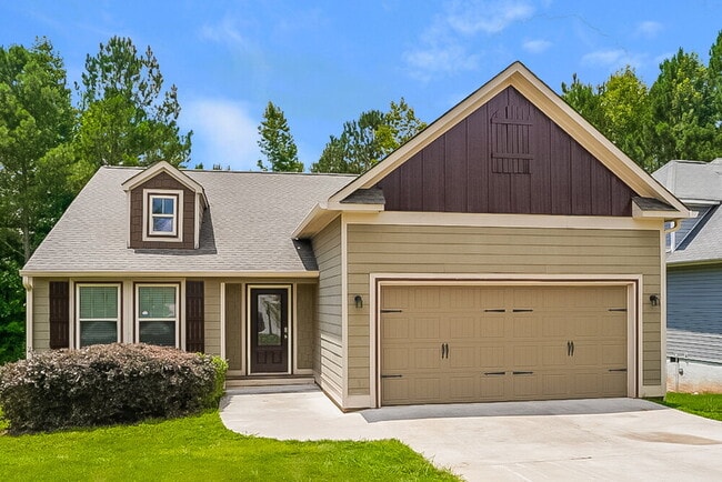 Building Photo - 607 Savannah Dr