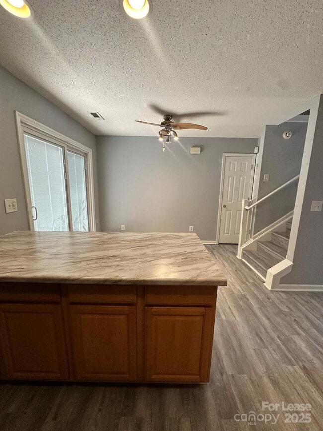 Building Photo - 14303 Tranters Creek Ln