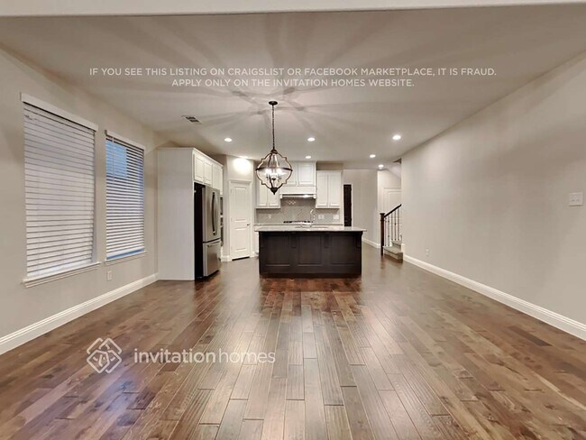 Foto del edificio - 14913 Blakely Wy