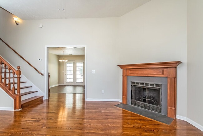 Building Photo - 4480 Winton Dr