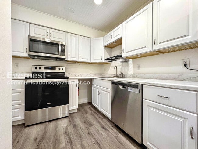 Foto del edificio - 5300 E Cherry Creek S Dr